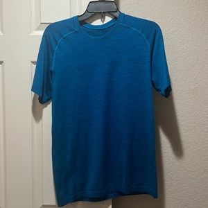 Blue men’s lulu lemon 
Metal Vent Tech Short-Sleeve Shirt